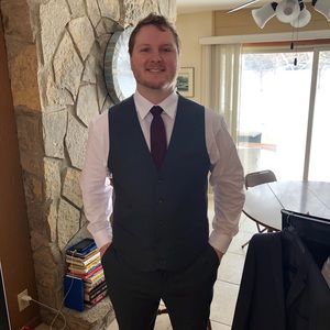 Meet your Posher, Travis